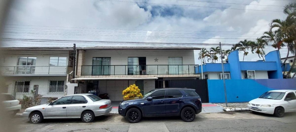 Casa à venda no Municípios: 