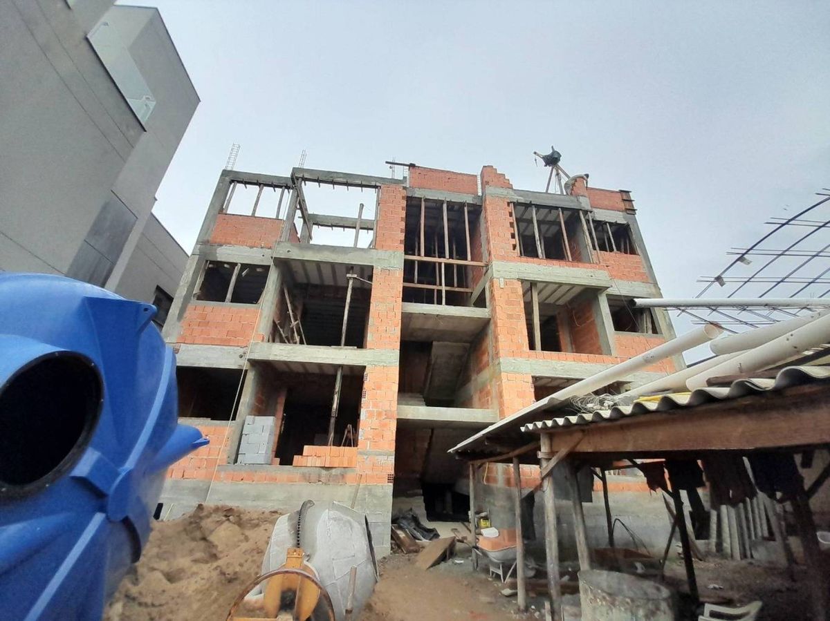 Apartamento à venda no Barra: 