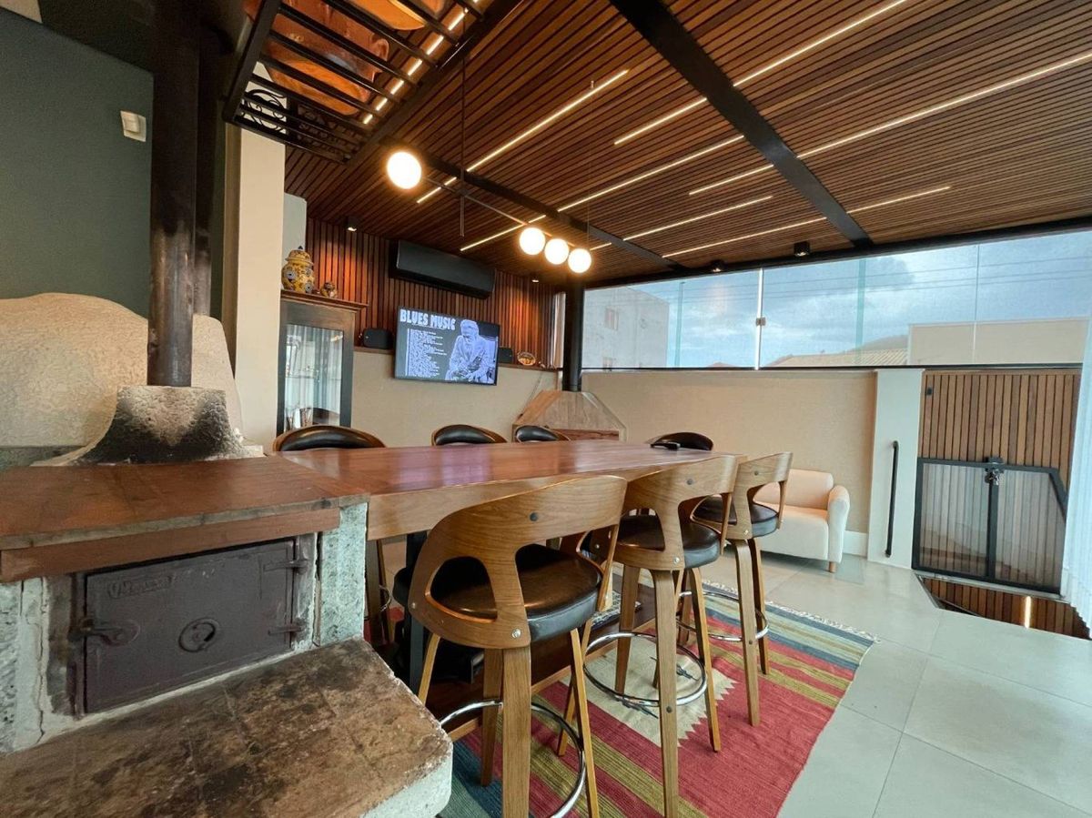 Casa à venda no Fazendinha: 