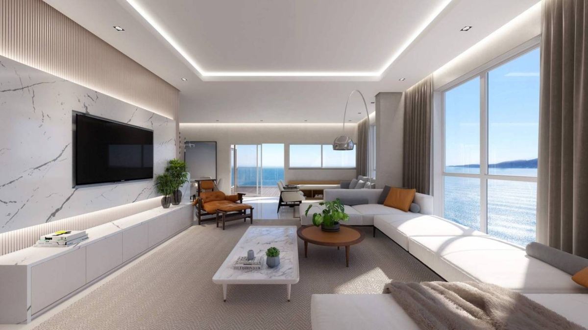 Apartamento à venda no Meia Praia: 