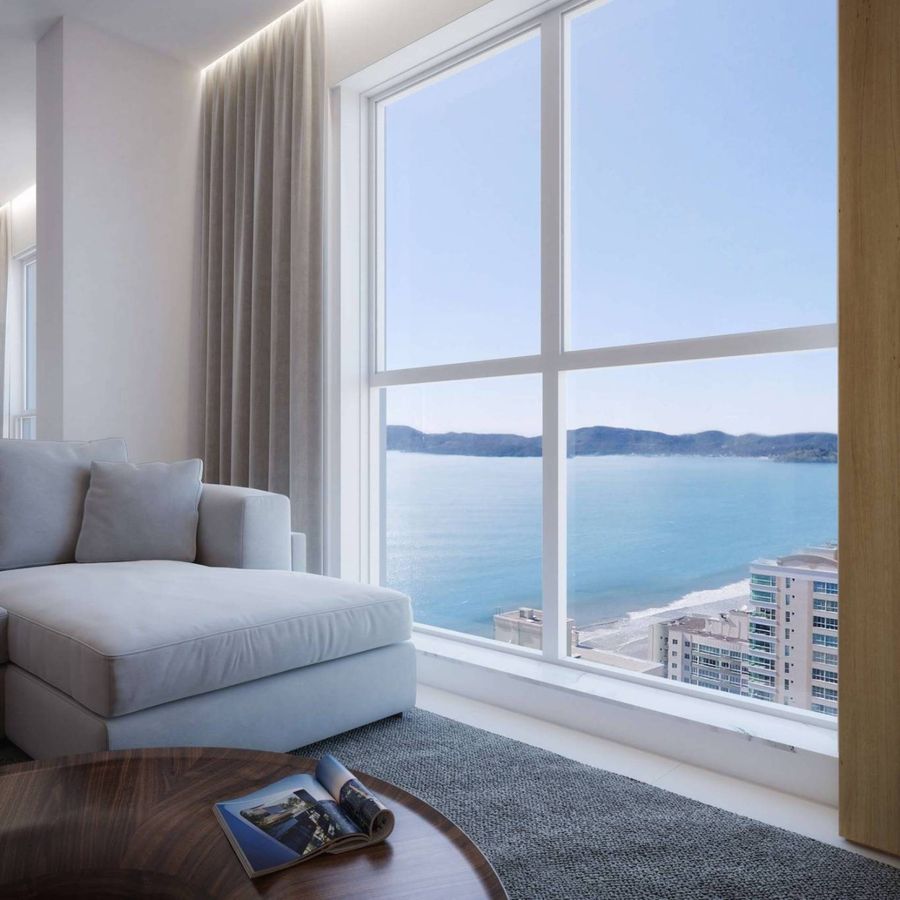 Apartamento à venda no Meia Praia: 