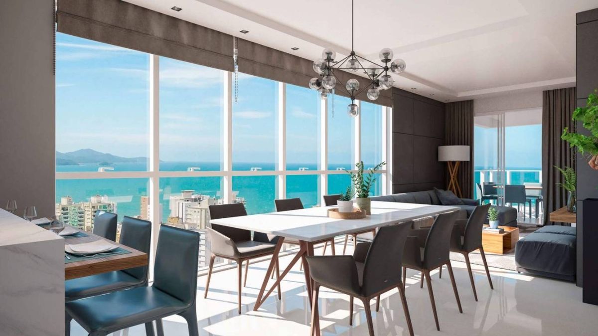 Apartamento à venda no Meia Praia: 