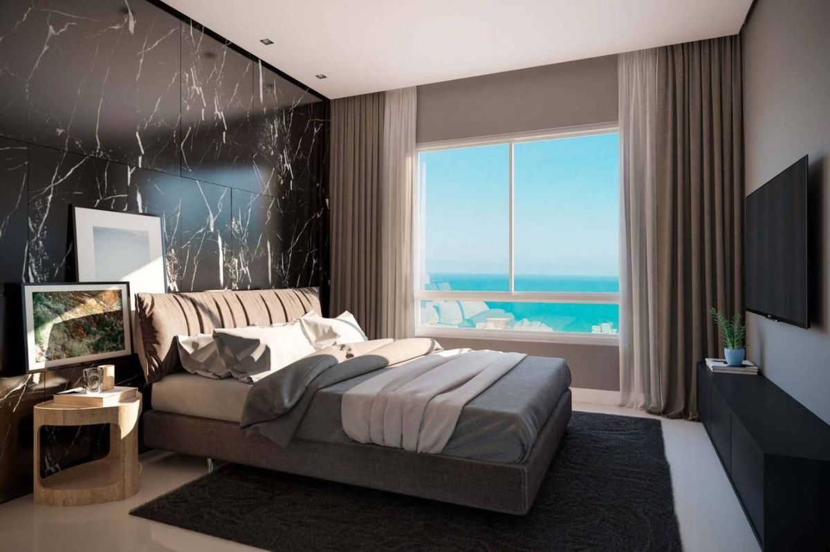 Apartamento à venda no Meia Praia: 