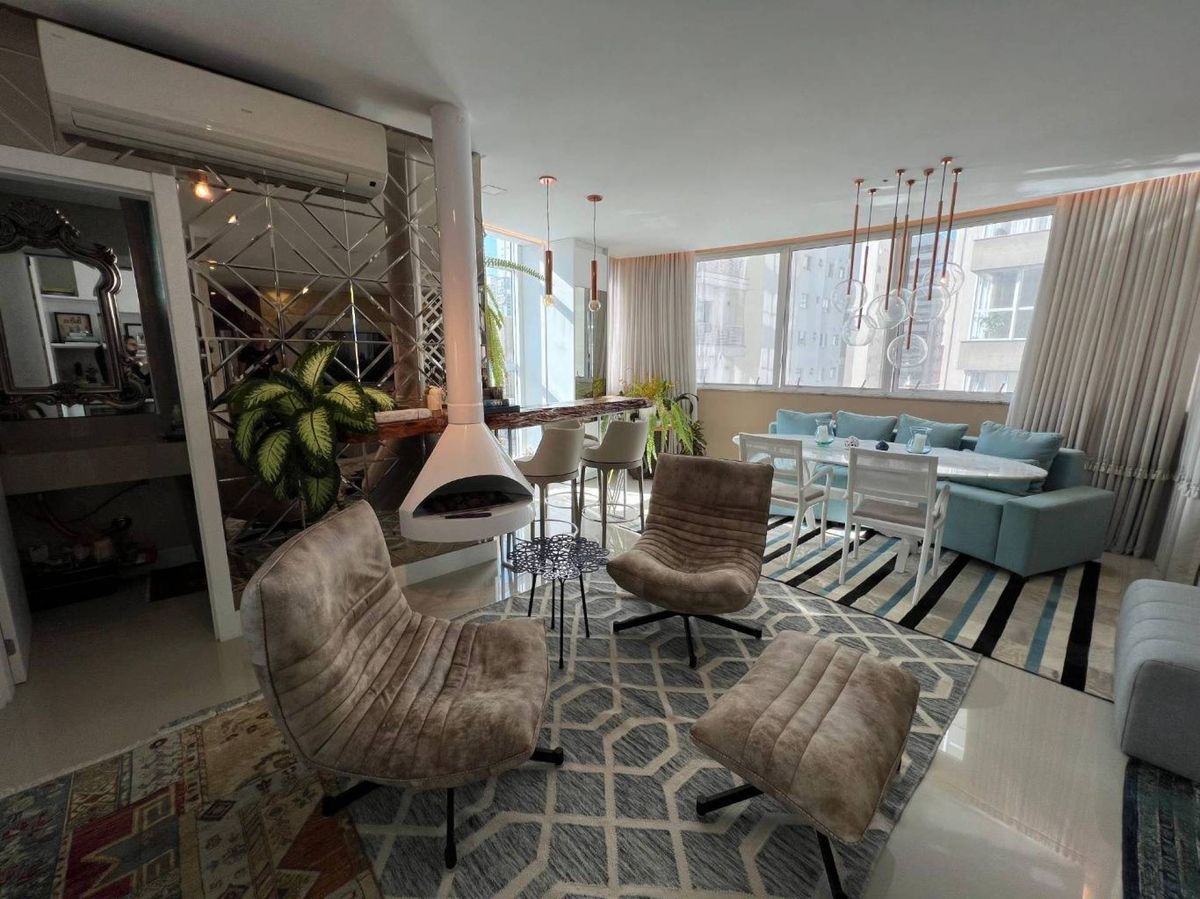 Apartamento à venda no Centro: 