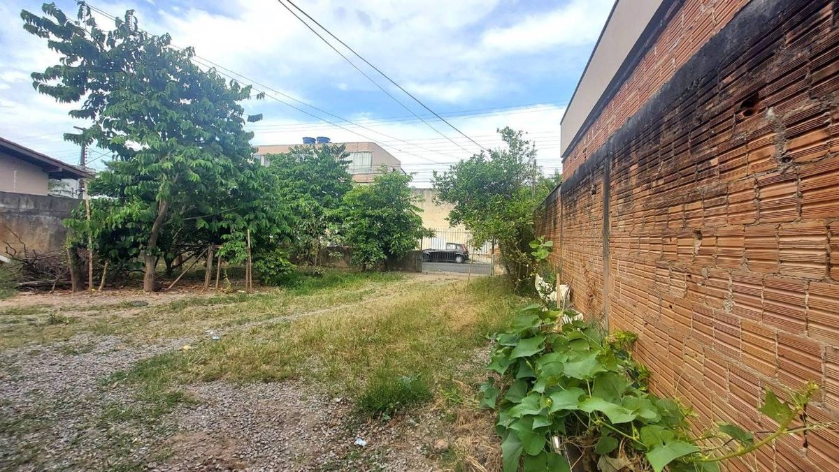 Terreno à venda no Nova Esperança: 