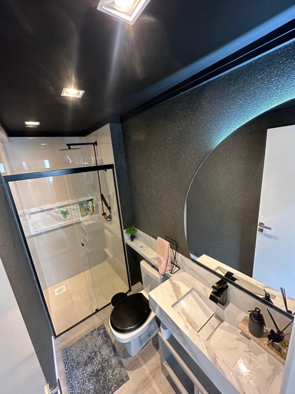 Apartamento à venda no Nações: 