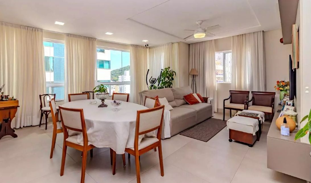 Apartamento à venda no Centro: 