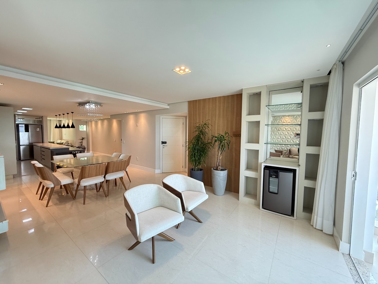 Cobertura à venda no Cabeçudas: 