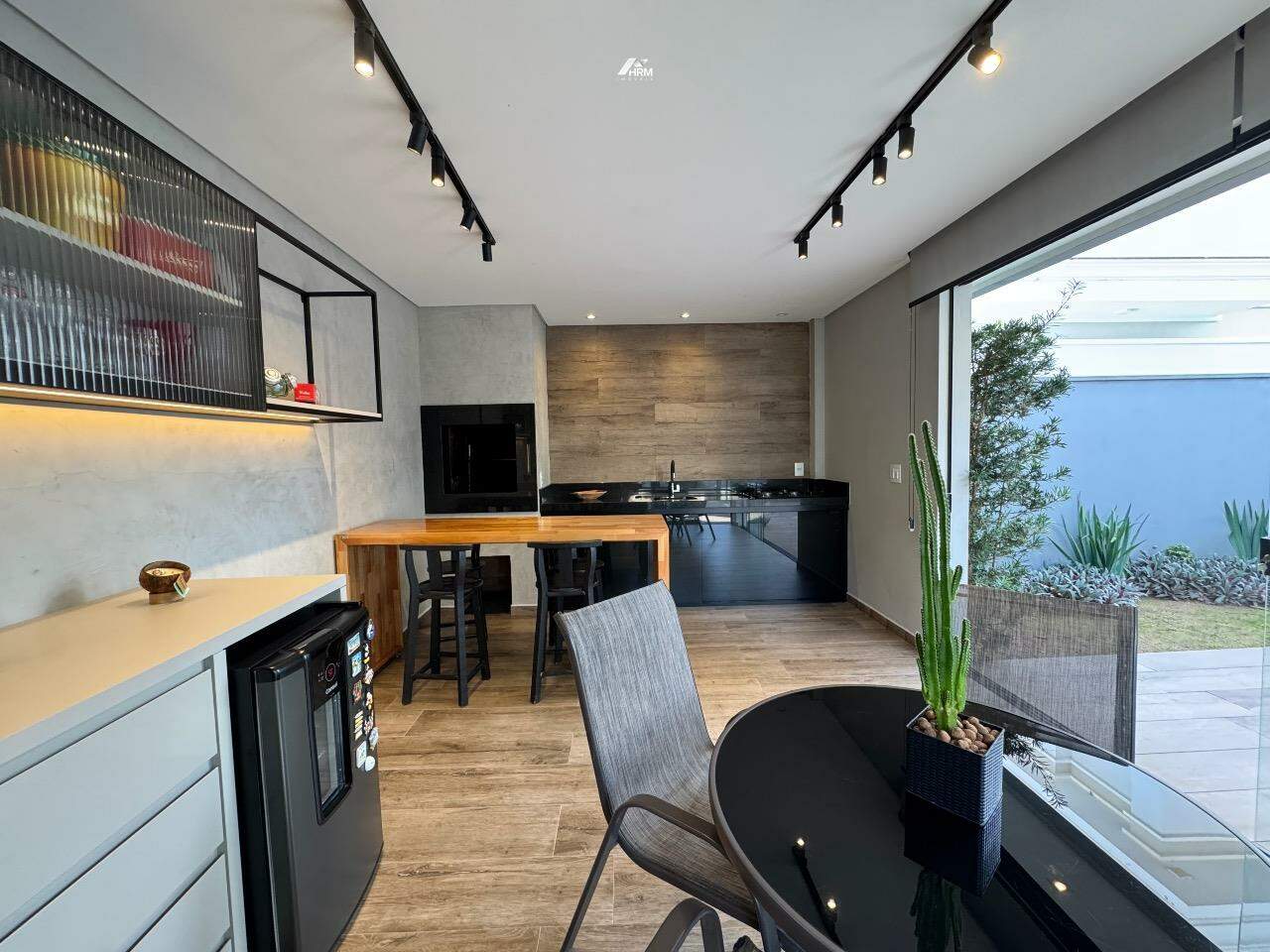 Casa de Condomínio à venda no Santa Regina: 