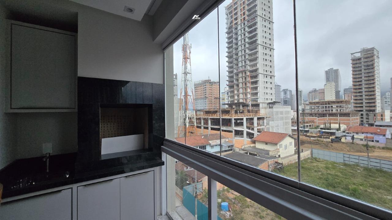 Apartamento à venda no Balneário Perequê: 