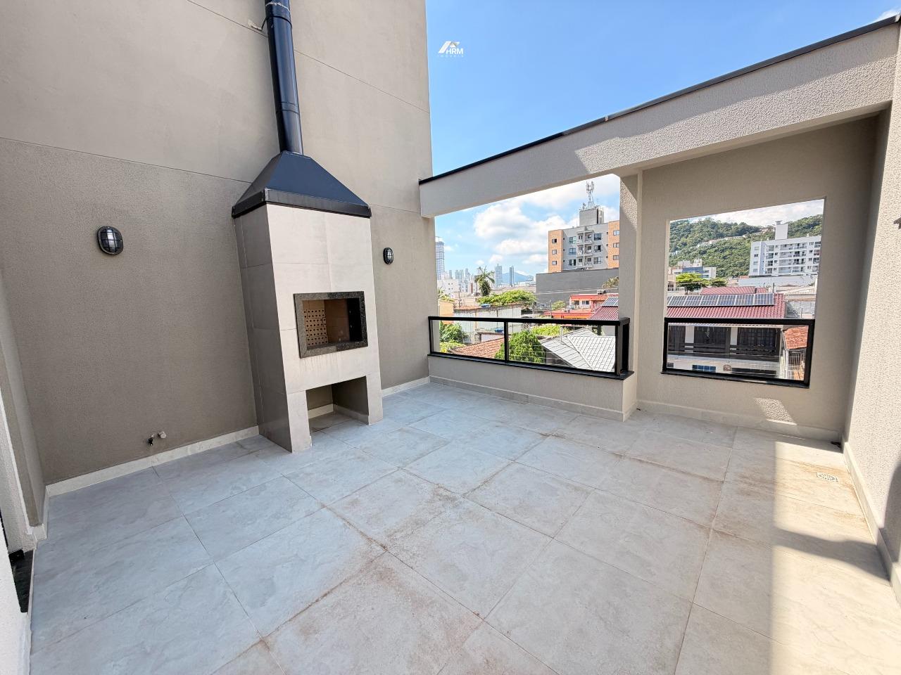 Apartamento à venda no Nações: 