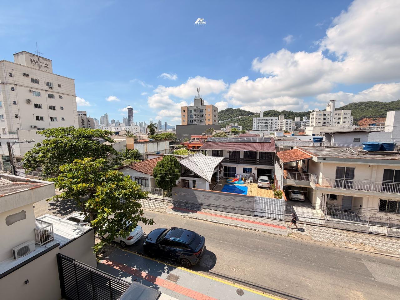 Apartamento à venda no Nações: 