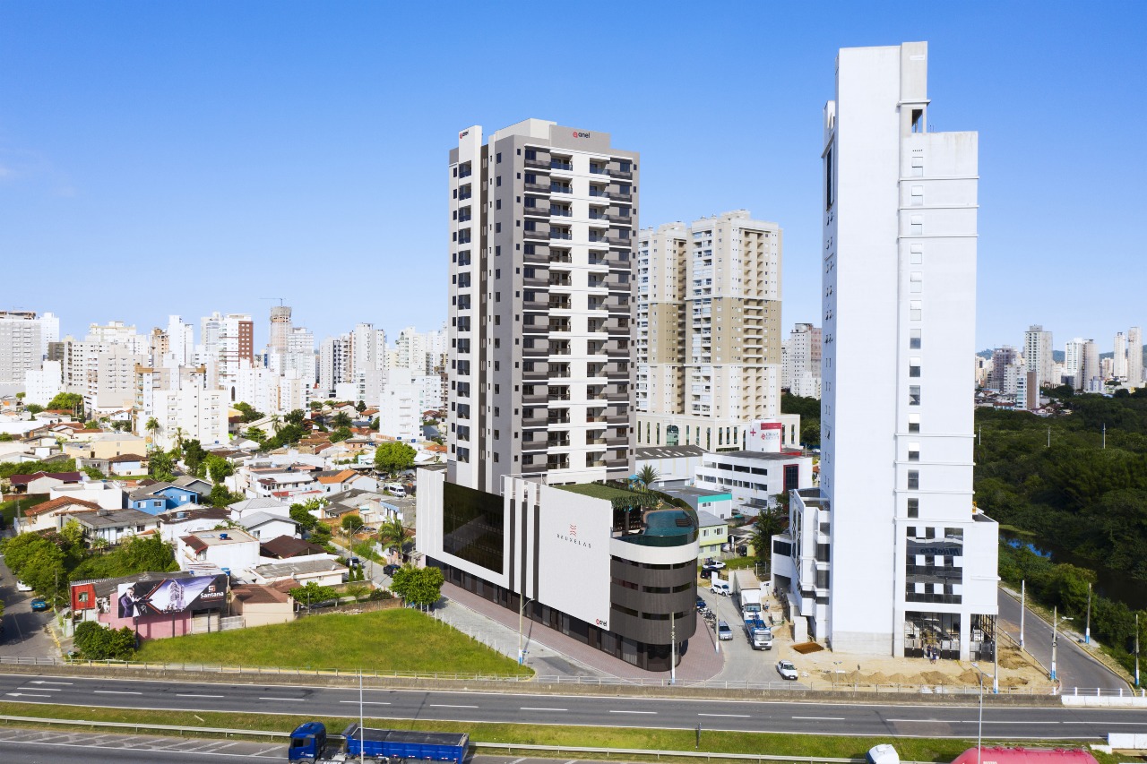 Apartamento à venda no Meia Praia: 