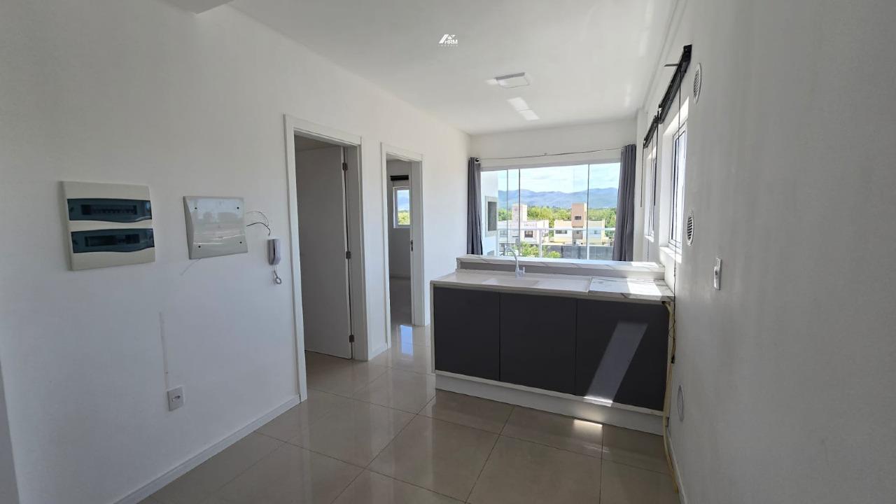 Apartamento à venda no Perequê: 