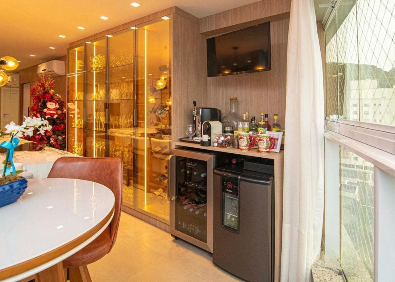 Apartamento à venda no Cabeçudas: 