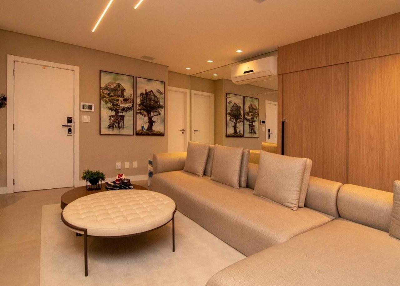 Apartamento à venda no Cabeçudas: 