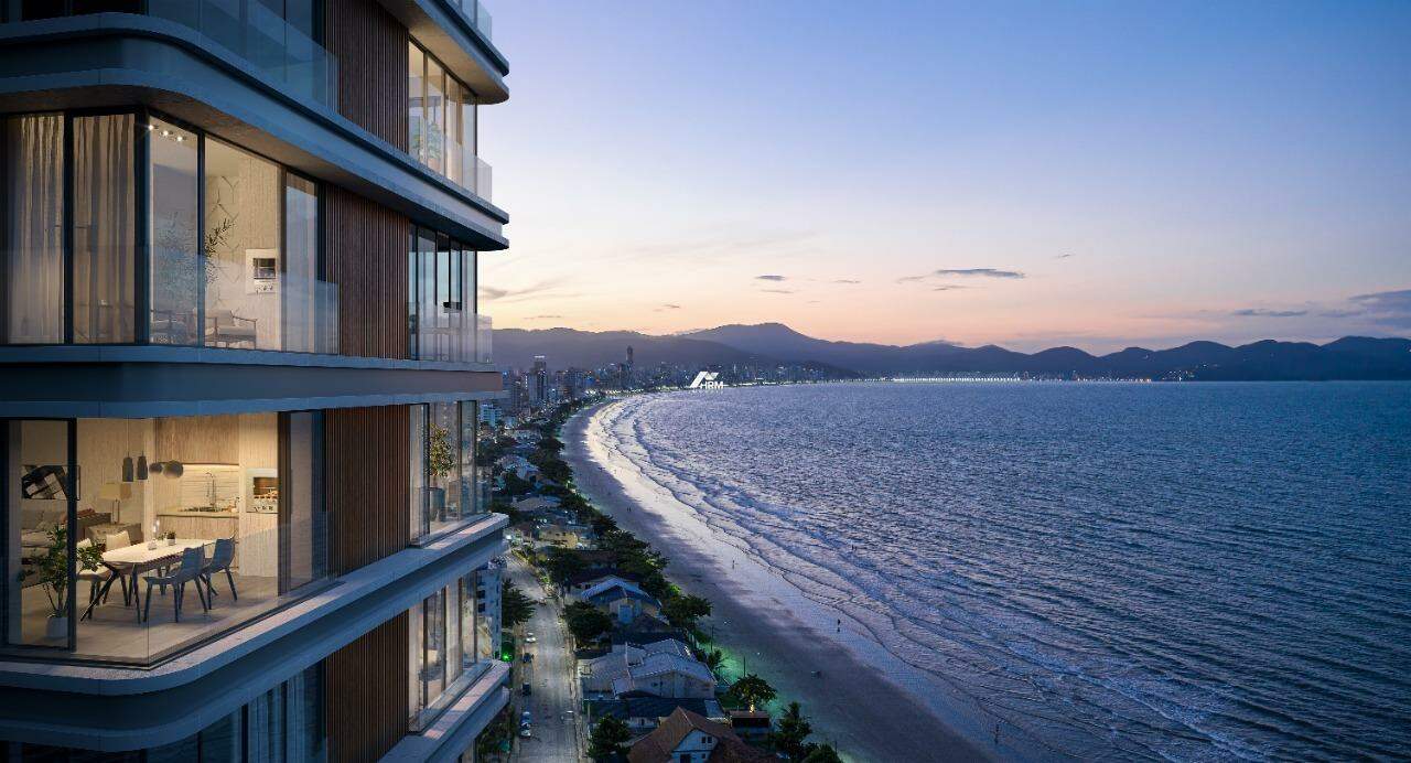 Apartamento à venda no Perequê: 