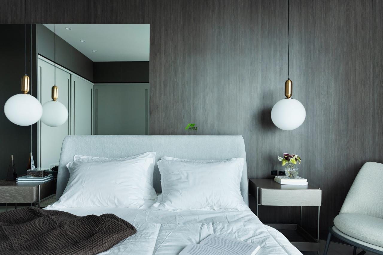 Apartamento à venda no Meia Praia: 