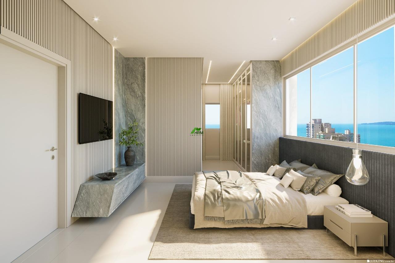 Apartamento à venda no Meia Praia: 