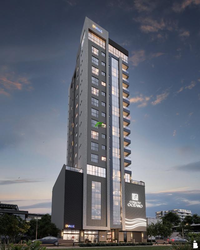 Apartamento à venda no Meia Praia: 