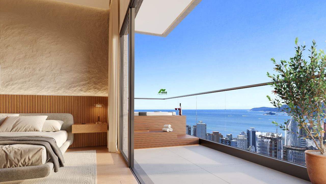 Apartamento à venda no Meia Praia: 