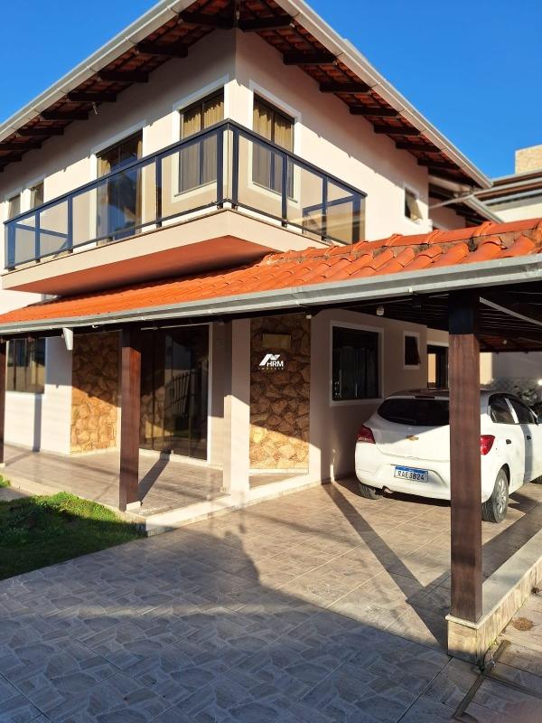 Casa à venda no Centro: 