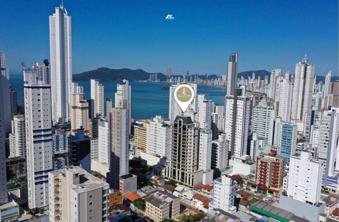 Apartamento à venda no Pioneiros: 