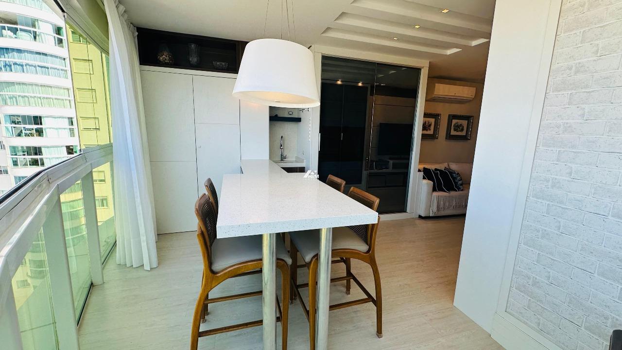 Apartamento à venda no Praia Brava: 