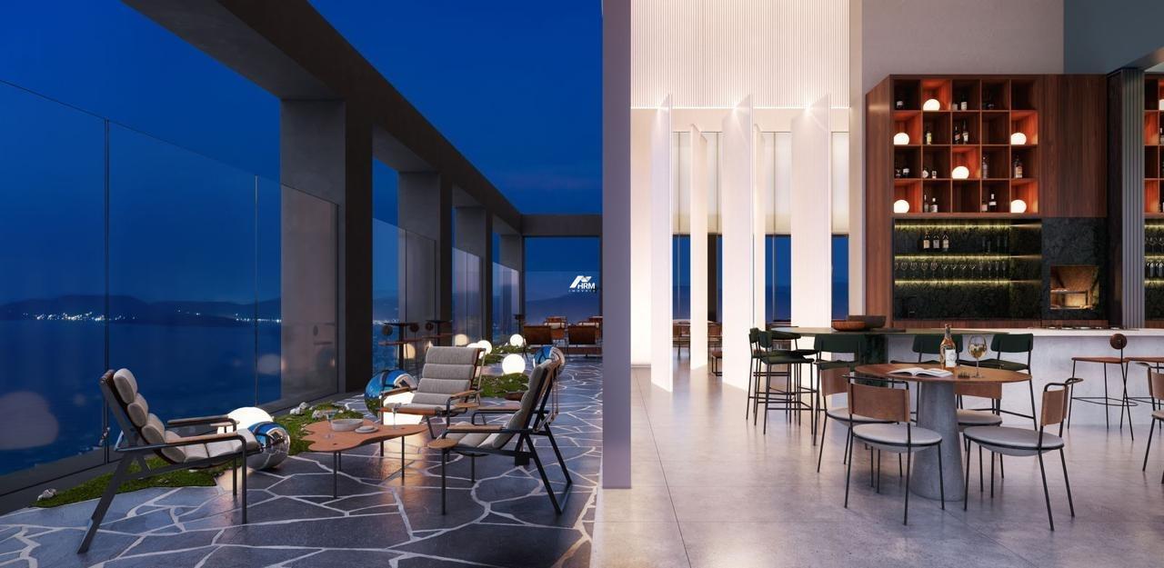 Apartamento à venda no Meia Praia: 