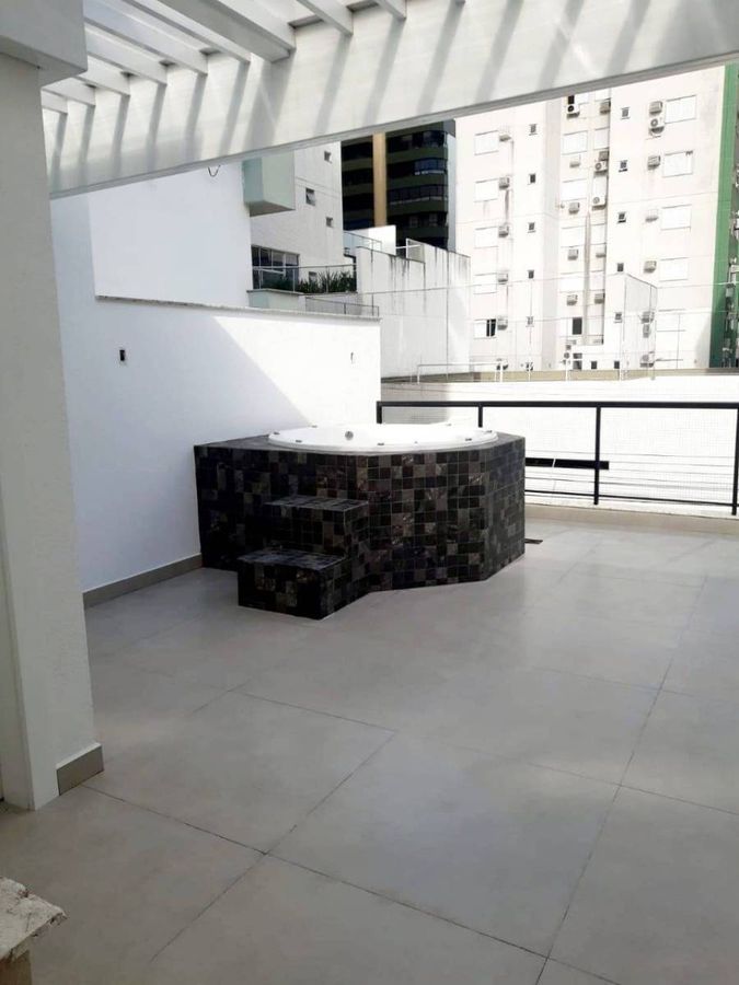 Casa à venda no Centro: 