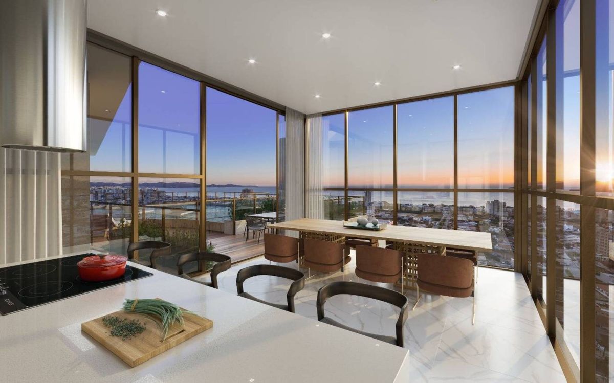 Apartamento à venda no Perequê: 