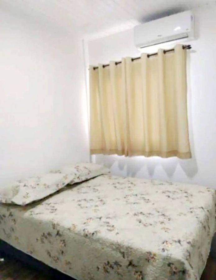 Casa à venda no Centro: 