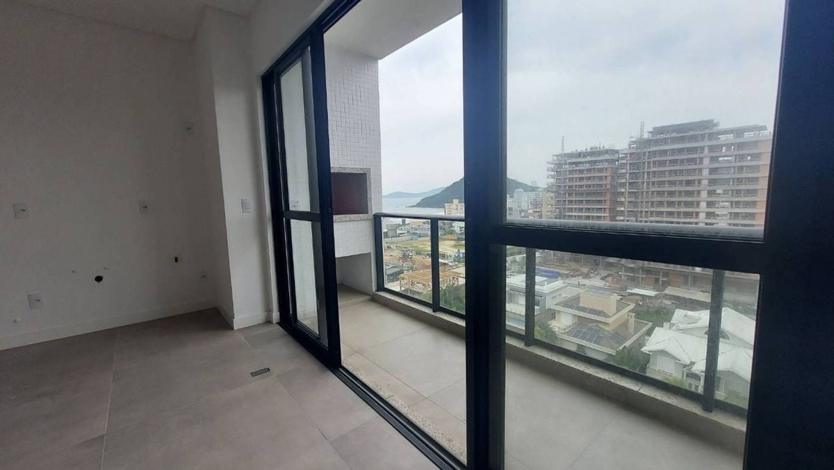 Apartamento à venda no Praia Brava: 