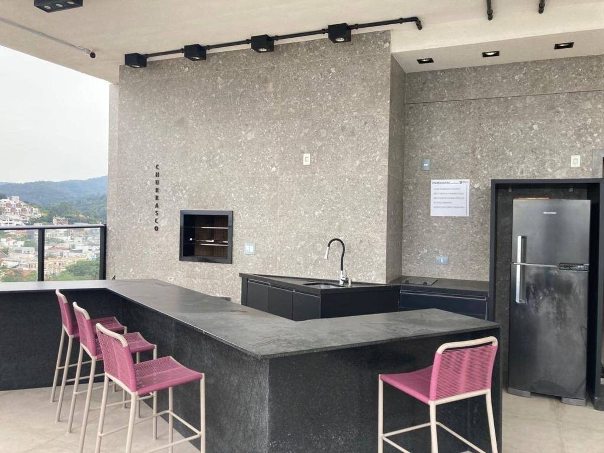 Apartamento à venda no Praia Brava: 