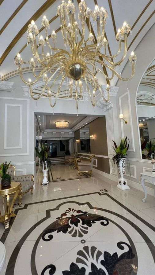 Apartamento à venda no Meia Praia: 