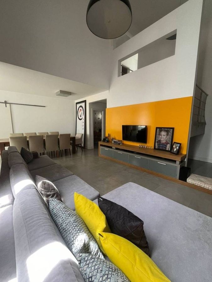 Casa à venda no Centro: 