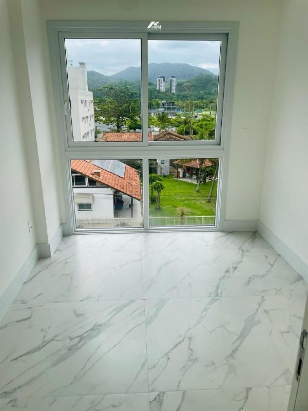 Apartamento à venda no Praia Brava: 