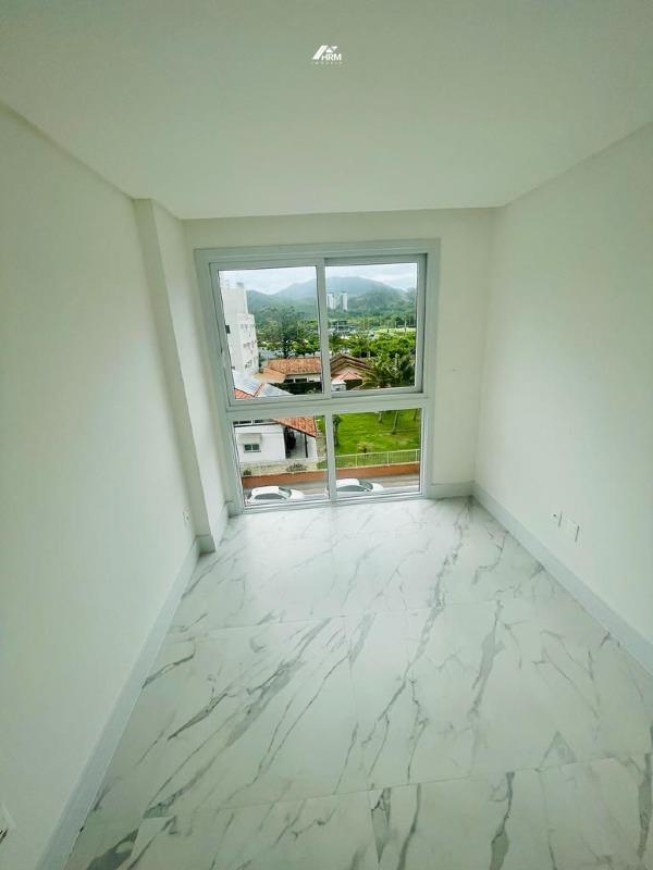 Apartamento à venda no Praia Brava: 