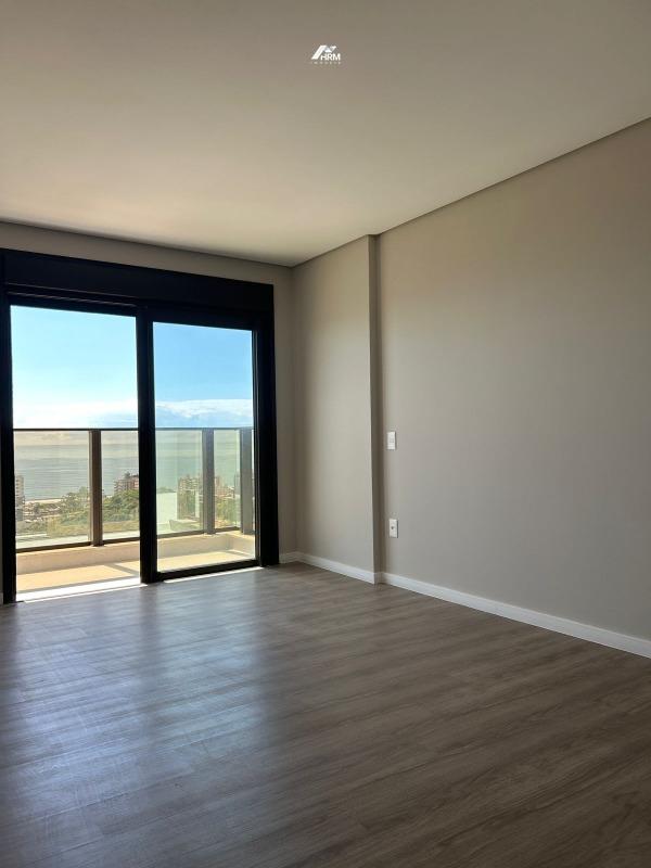 Apartamento à venda no Praia Brava: 