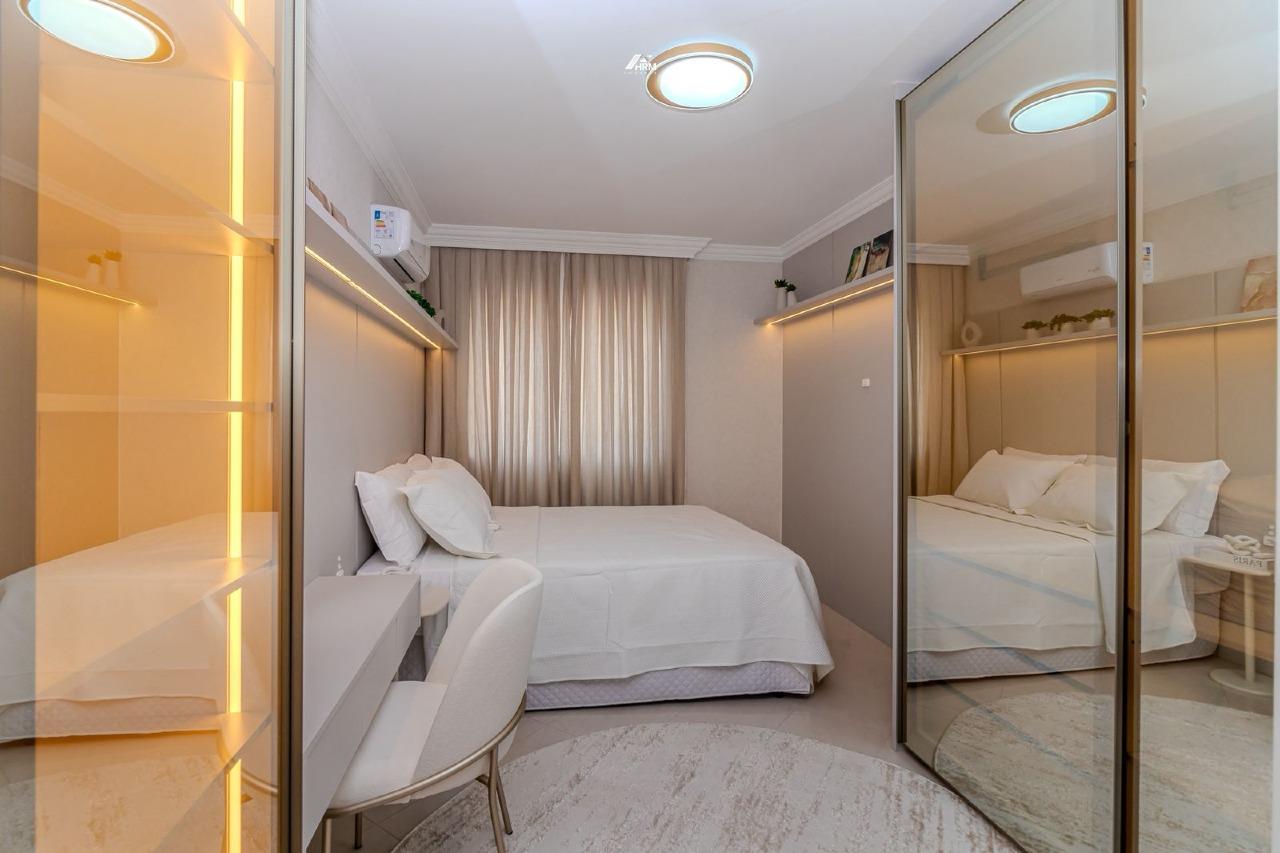 Apartamento à venda no Pioneiros: 