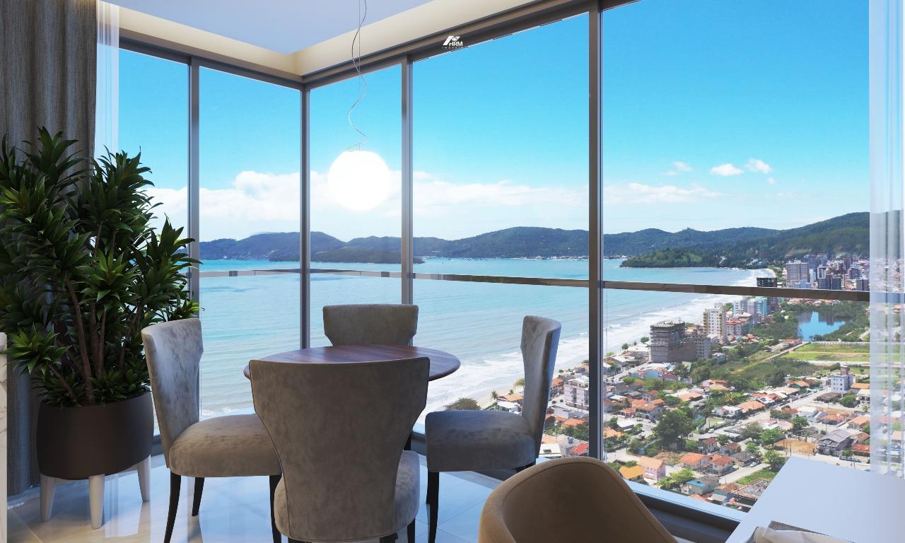 Apartamento à venda no Meia Praia: 