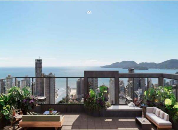 Apartamento à venda no Perequê: 