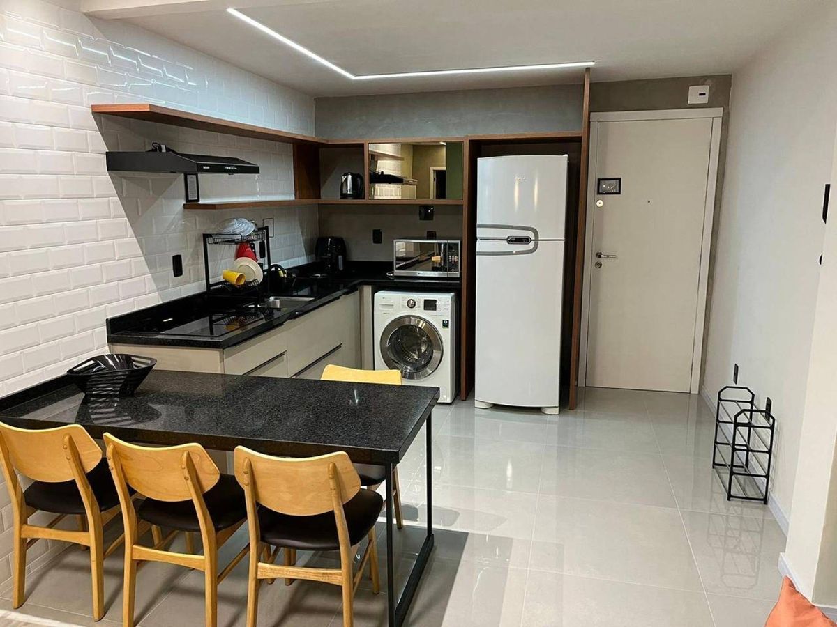 Apartamento à venda no Estados: 