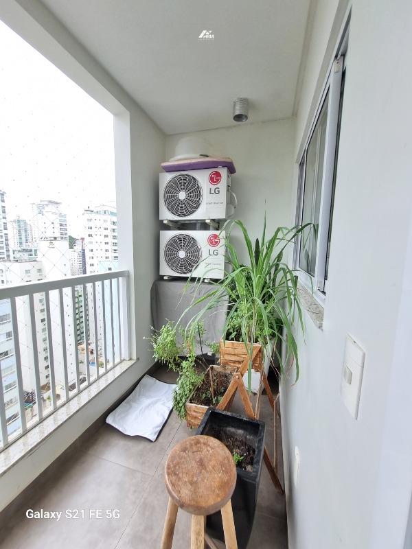 Apartamento à venda no Pioneiros: 