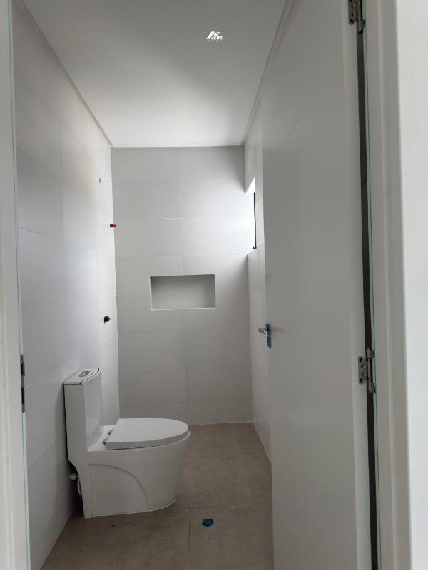 Casa à venda no Rio Pequeno: 