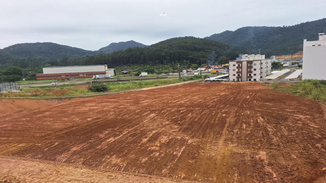 Terreno à venda no Várzea do Ranchinho (Monte Alegre): 