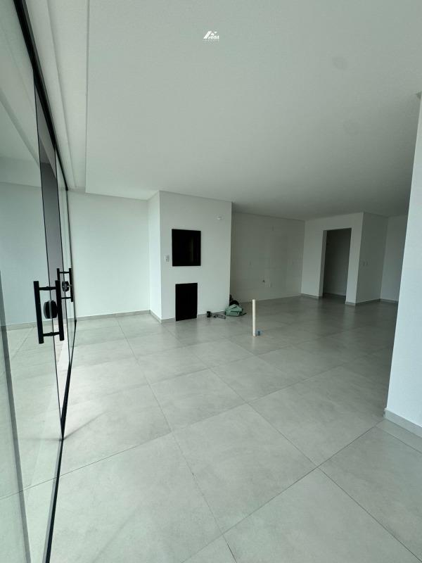 Apartamento à venda no Areias: 