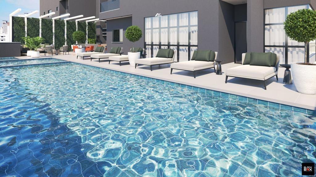 Apartamento à venda no Meia Praia: 