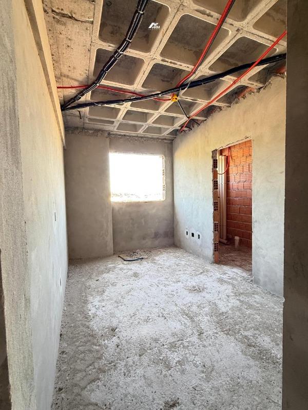 Apartamento à venda no Perequê: 