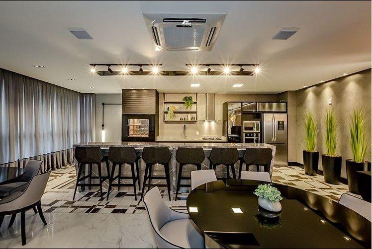 Apartamento à venda no Perequê: 